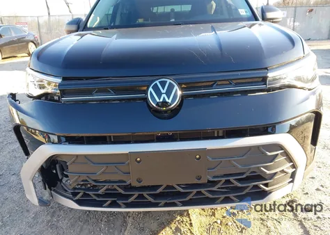 2025 Volkswagen Taos 1.5T S z USA, uszkodzony, nr VIN 3VV5C7B20SM069048